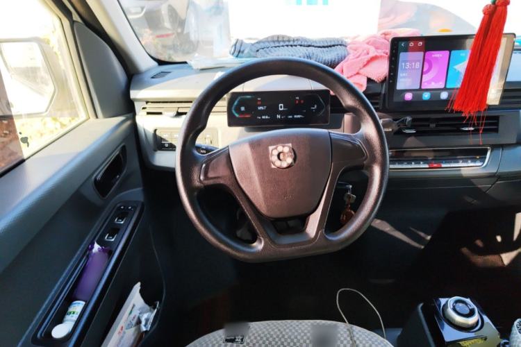 Used Farizon Xingxiang V 2024 Star Enjoy V6E Feature Edition Zhixin 46.08 kWh Steering Wheel