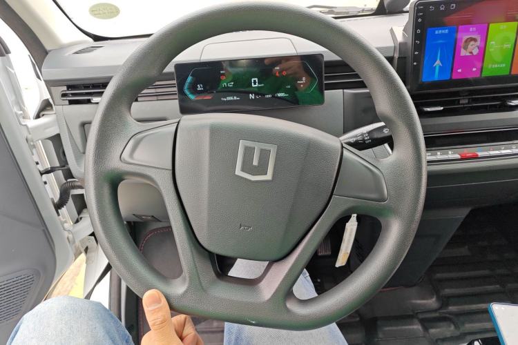 Used Farizon Xingxiang V 2024 Star Enjoy V6E Feature Edition Zhixin 46.08 kWh Steering Wheel