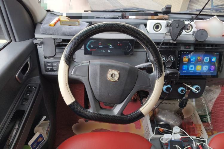 Used Farizon Xingxiang V 2024 Star Enjoy V6E Feature Edition Zhixin 46.08 kWh Steering Wheel