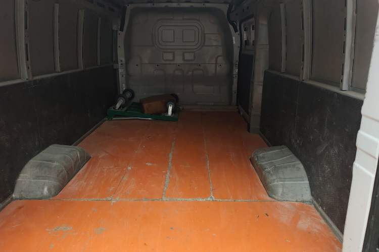 Used Farizon Xingxiang V 2024 Star Enjoy V6E Feature Edition Xuanwu 41.055 kWh Trunk