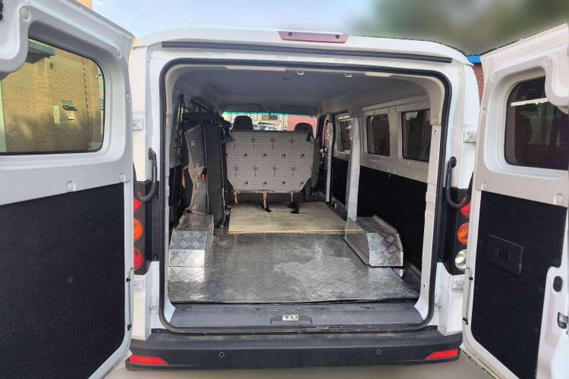 Used Farizon Xingxiang V 2024 Star Enjoy V6E Feature Edition Zhixin 46.08 kWh Trunk