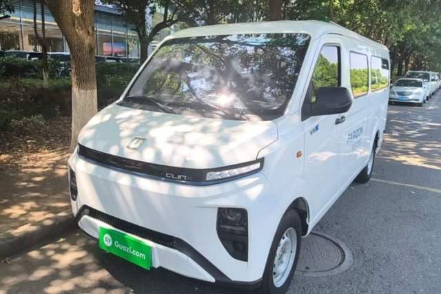 Used Farizon Xingxiang V 2024 Star Enjoy V6E Feature Edition with CATL 41.86 kWh