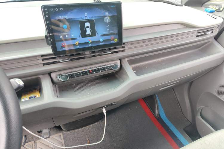 Used Farizon Xingxiang V 2025 Star Enjoy V7E Smart Edition Ningde 50.2 kWh Audio And AC Panel