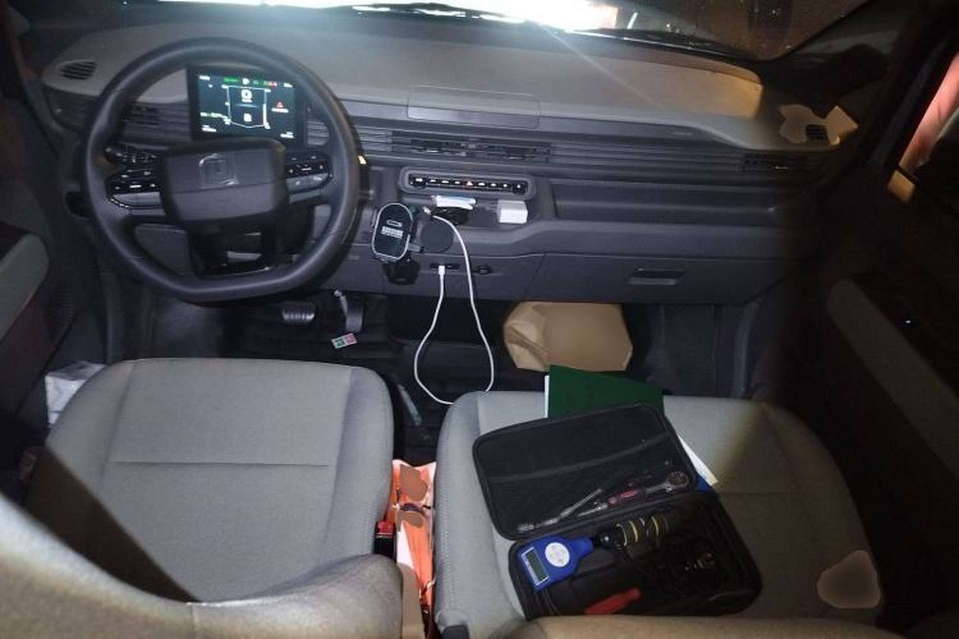 Used Farizon Xingxiang V 2025 Star Enjoy V7E Functional Edition Smart Wealth Edition Xuanwu 51.4 kWh Center Console