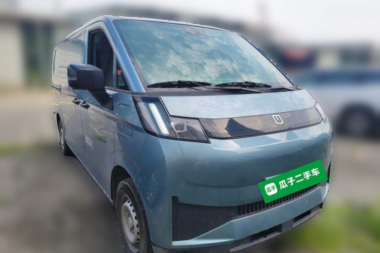 Used Farizon Xingxiang V 2025 Star Enjoy V7E Smart Edition Ningde 50.2 kWh Front Right 45 Deg