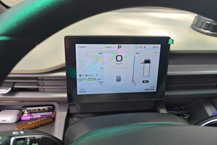 Used Farizon Xingxiang V 2025 V8E Functional Edition—Smart Edition, 340km Instrument Cluster