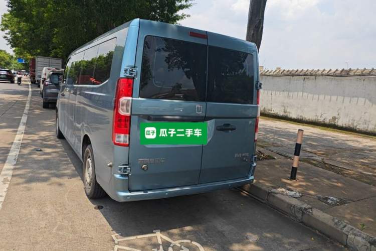 Used Farizon Xingxiang V 2025 V8E Functional Edition—Smart Edition, 340km Rear Left 45 Deg