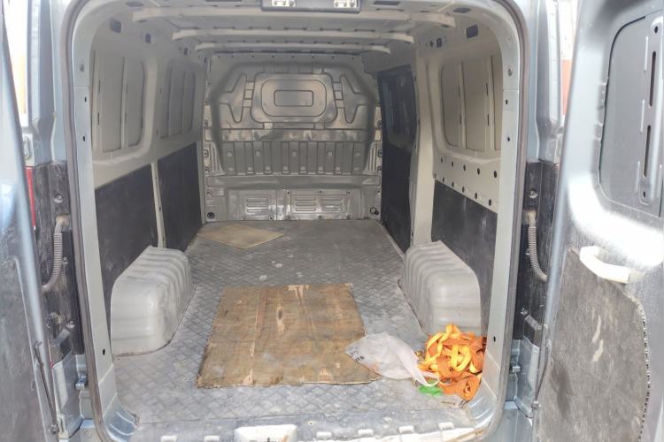 Used Farizon Xingxiang V 2025 Star Enjoy V7E Smart Edition Ningde 50.2 kWh Trunk