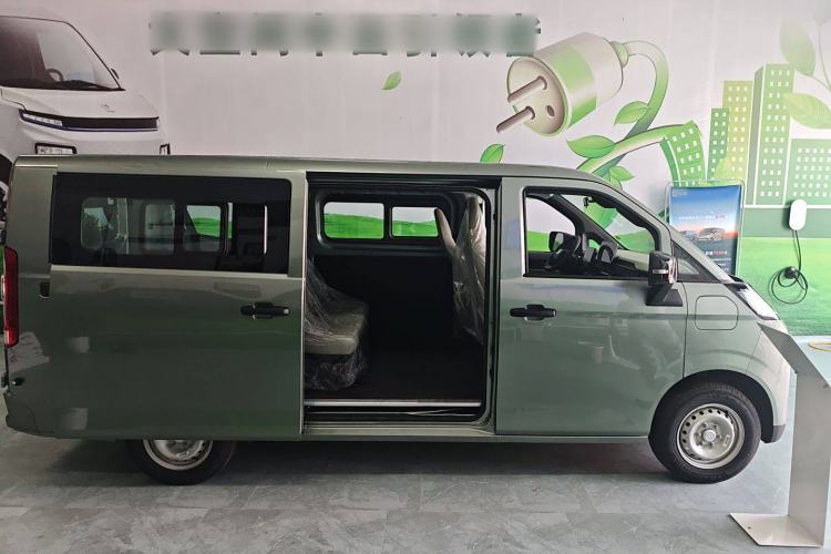 Used Farizon Xingxiang V 2025 Xingxiang V7E Functional Edition, Smart Edition, CATL 50.2kWh Exterior 2
