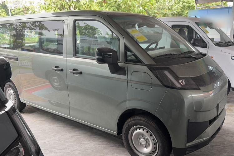 Used Farizon Xingxiang V 2025 Star Enjoy V7E Smart Edition Ningde 50.2 kWh Exterior 3