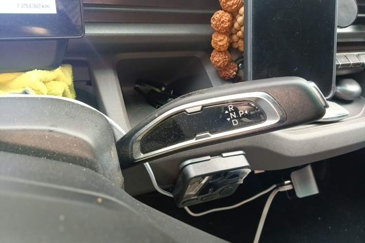 Used Farizon Xingxiang V 2025 Star Enjoy V7E Functional Edition Smart Edition Xuanwu 51.4 kWh Gear Lever