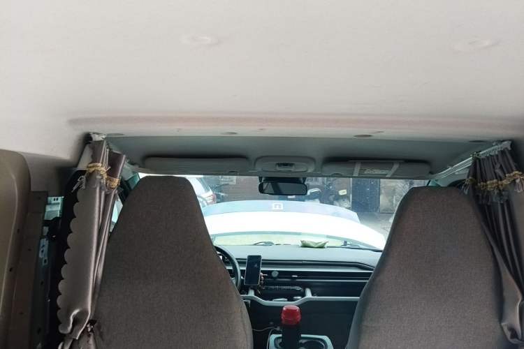 Used Farizon Xingxiang V 2025 Star Enjoy V7E Functional Edition Smart Edition Xuanwu 51.4 kWh Headliner