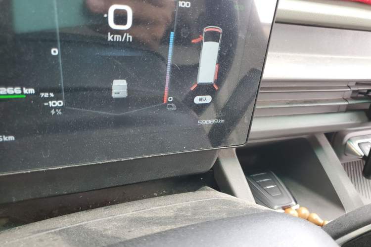 Used Farizon Xingxiang V 2025 Star Enjoy V7E Smart Edition Xuanwu 51.4 kWh Odometer Close Up