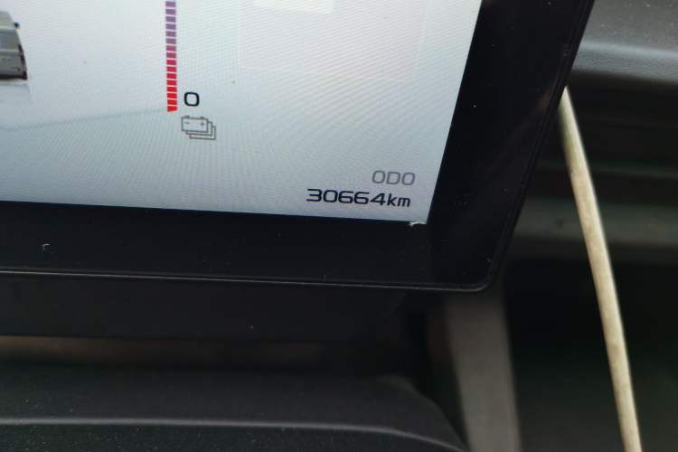 Used Farizon Xingxiang V 2025 Xingxiang V7E Functional Edition, Smart Edition, CATL 50.2kWh Odometer Close Up