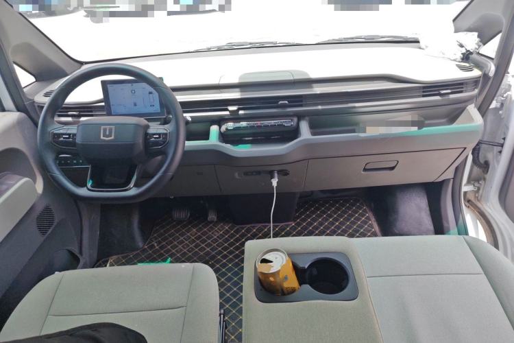 Used Farizon Xingxiang V 2025 Star Enjoy V7E Functional Edition Smart Wealth Edition Xuanwu 51.4 kWh Center Console