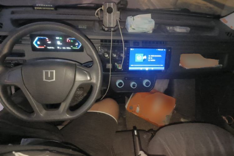 Used Farizon Xingxiang V 2025 Xingxiang V6E Xuanwu Wealth Creation Edition I Center Console