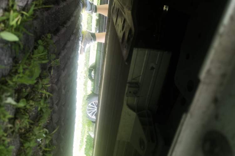 Used Farizon Xingxiang V 2025 V8E Functional Edition—Smart Edition, 350km Chassis Front Left