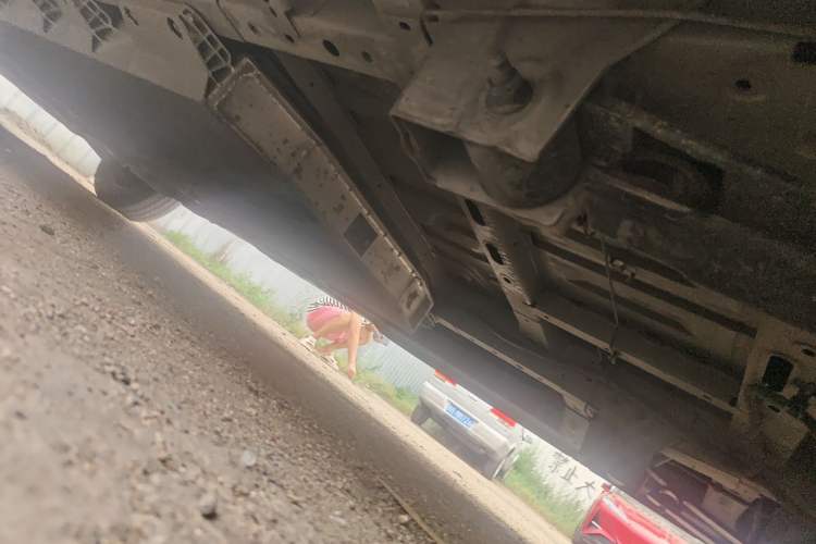 Used Farizon Xingxiang V 2025 V8E—Smart Edition 360km Chassis Rear Left