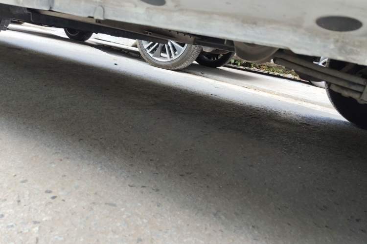Used Farizon Xingxiang V 2025 Xingxiang V6E Xuanwu Wealth Creation Edition I Chassis Rear Left