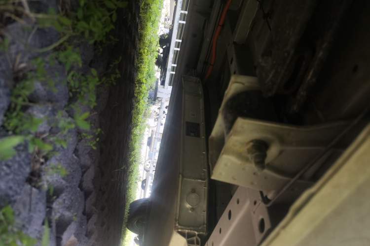Used Farizon Xingxiang V 2025 V8E Functional Edition—Smart Edition, 350km Chassis Rear Right