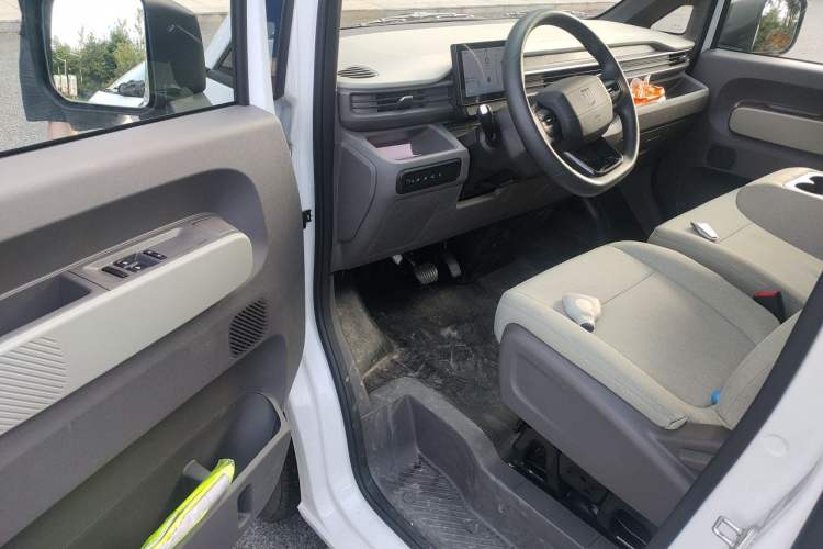 Used Farizon Xingxiang V 2025 Star Enjoy V7E Functional Edition Smart Edition Xuanwu 51.4 kWh Driver Seat