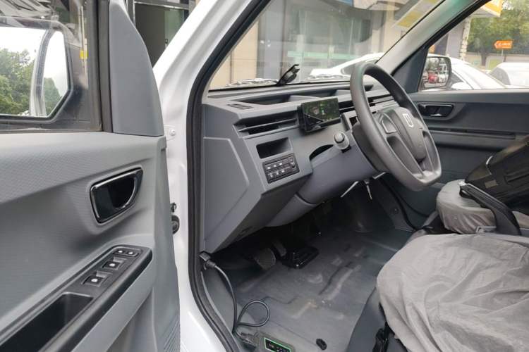 Used Farizon Xingxiang V 2025 Star Enjoy V6E Xuanwu Wealth Creation Edition II Driver Seat