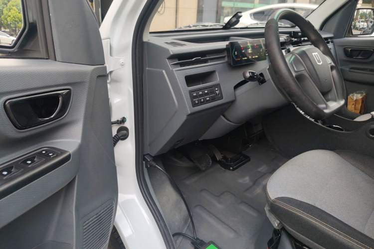 Used Farizon Xingxiang V 2025 Star Enjoy V6E Xuanwu Wealth Creation Edition II Driver Seat