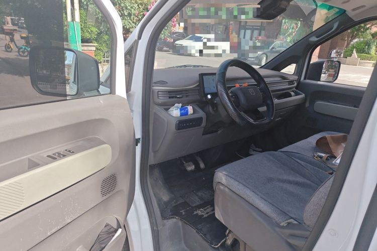 Used Farizon Xingxiang V 2025 Star Enjoy V7E Smart Edition Xuanwu 51.4 kWh Driver Seat