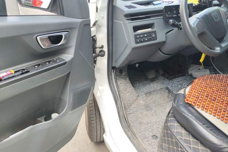 Used Farizon Xingxiang V 2025 Xingxiang V6E Xuanwu Wealth Creation Edition I Driver Seat