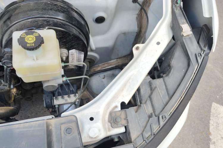 Used Farizon Xingxiang V 2025 Xingxiang V6E Xuanwu Wealth Creation Edition I Engine Bay Left