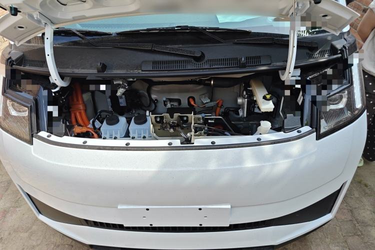 Used Farizon Xingxiang V 2025 Xingxiang V7E Functional Edition, Smart Edition, CATL 50.2kWh Engine Bay