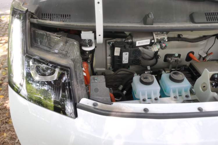 Used Farizon Xingxiang V 2025 Star Enjoy V7E Functional Edition Smart Wealth Edition Xuanwu 51.4 kWh Engine Bay Right