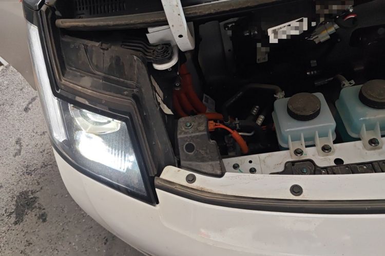 Used Farizon Xingxiang V 2025 Xingxiang V7E Functional Edition, Smart Edition, CATL 50.2kWh Engine Bay Right