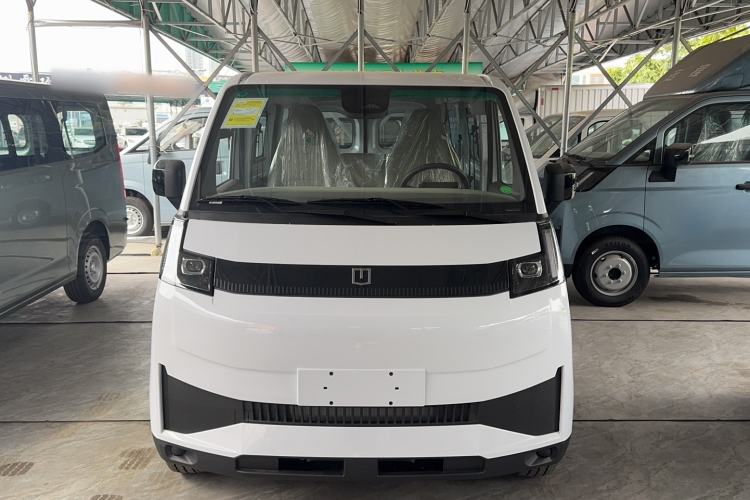 Used Farizon Xingxiang V 2025 Star Enjoy V7E Smart Edition Xuanwu 51.4 kWh Exterior 1