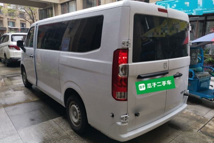 Used Farizon Xingxiang V 2025 Star Enjoy V7E Smart Edition Xuanwu 51.4 kWh Exterior 3