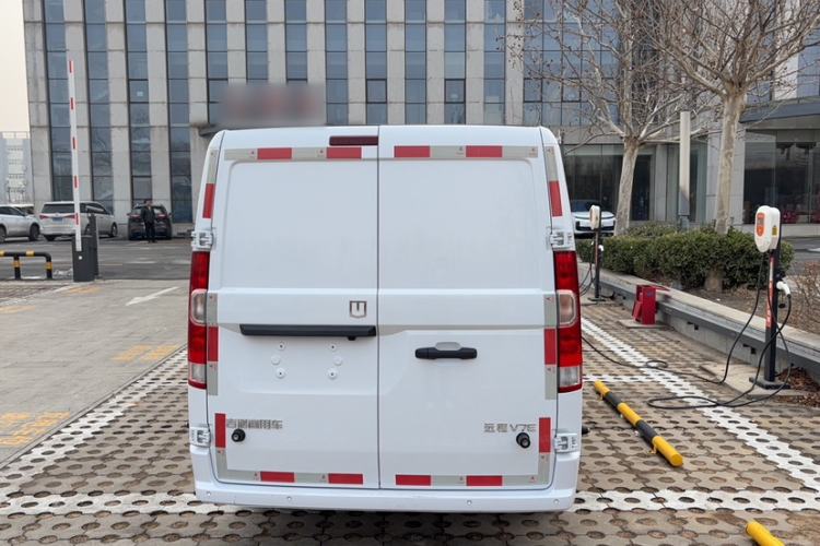 Used Farizon Xingxiang V 2025 Star Enjoy V7E Smart Wealth Edition Xuanwu 51.4 kWh Exterior 3