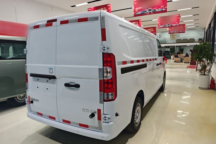 Used Farizon Xingxiang V 2025 Star Enjoy V7E Basic Model Exterior 3