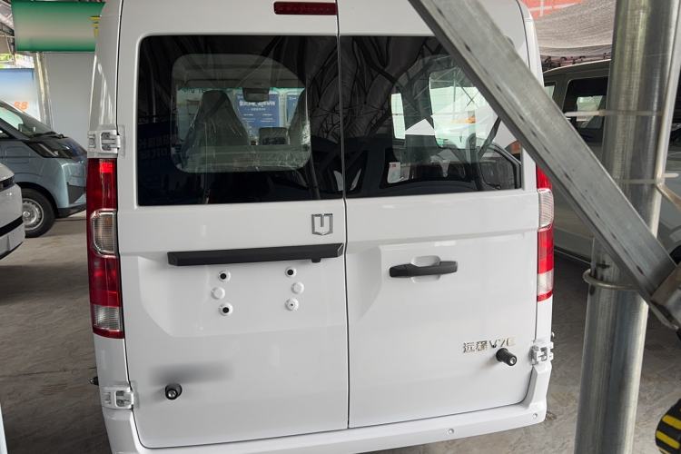 Used Farizon Xingxiang V 2025 Star Enjoy V7E Smart Edition Xuanwu 51.4 kWh Exterior 4