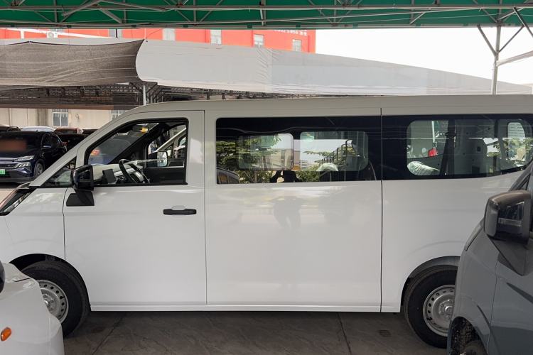 Used Farizon Xingxiang V 2025 Star Enjoy V7E Smart Edition Xuanwu 51.4 kWh Exterior 5