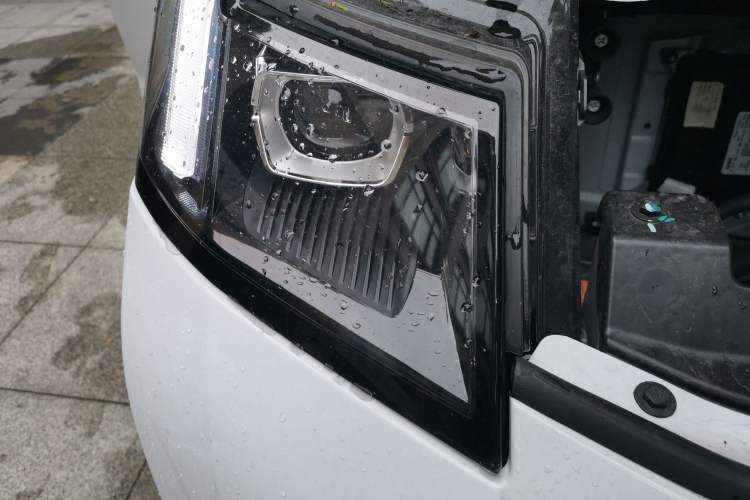 Used Farizon Xingxiang V 2025 Star Enjoy V7E Smart Edition Xuanwu 51.4 kWh Exterior 6
