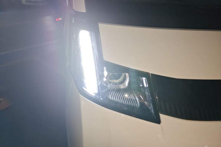 Used Farizon Xingxiang V 2025 Star Enjoy V7E Smart Wealth Edition Xuanwu 51.4 kWh Exterior 6