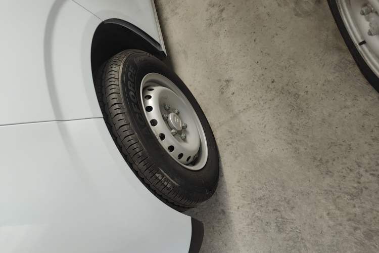 Used Farizon Xingxiang V 2025 Star Enjoy V7E Functional Edition Smart Edition Xuanwu 51.4 kWh Exterior 7