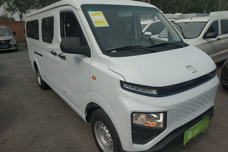 Used Farizon Xingxiang V 2025 Xingxiang V6E Xuanwu Wealth Creation Edition I Front Right 45 Deg