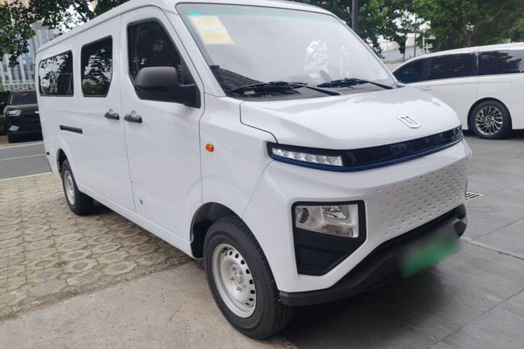 Used Farizon Xingxiang V 2025 Star Enjoy V6E Xuanwu Wealth Creation Edition II Front Right 45 Deg