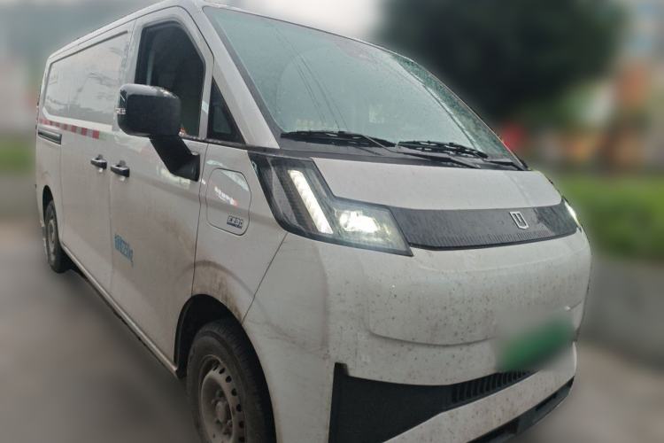 Used Farizon Xingxiang V 2025 Star Enjoy V7E Smart Edition Xuanwu 51.4 kWh Front Right 45 Deg