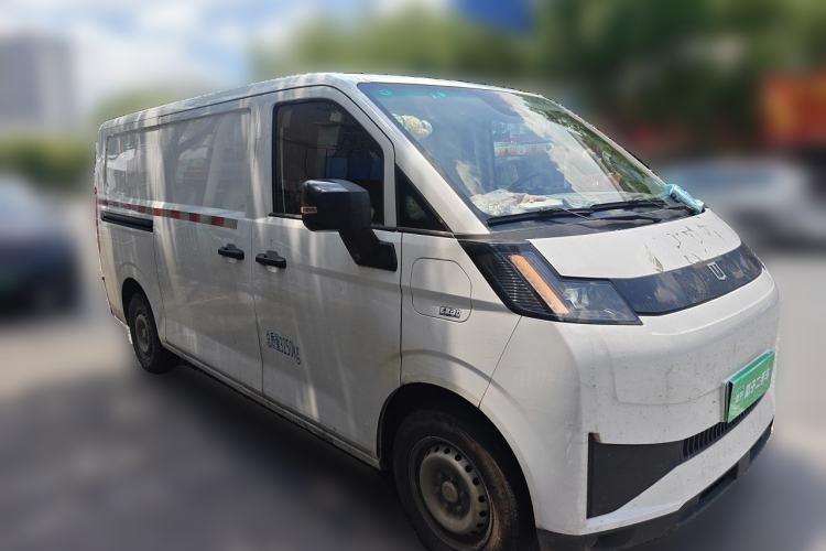 Used Farizon Xingxiang V 2025 Star Enjoy V7E Smart Wealth Edition Xuanwu 51.4 kWh Front Right 45 Deg