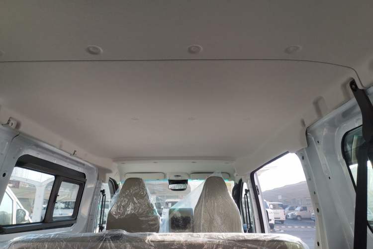 Used Farizon Xingxiang V 2025 Star Enjoy V7E Functional Edition Smart Edition Xuanwu 51.4 kWh Headliner