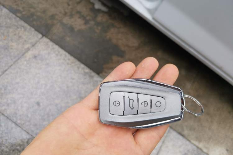 Used Farizon Xingxiang V 2025 Star Enjoy V7E Smart Edition Xuanwu 51.4 kWh Interior 1