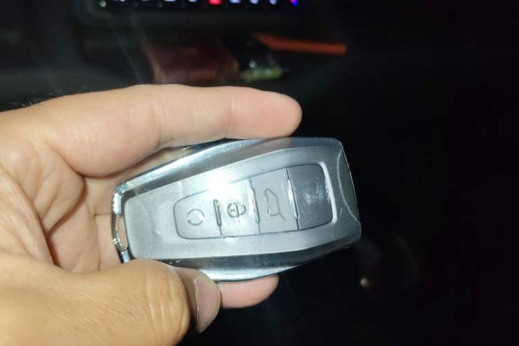 Used Farizon Xingxiang V 2025 Star Enjoy V7E Functional Edition Smart Edition Xuanwu 51.4 kWh Interior 1