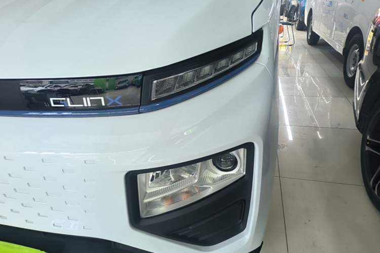 Used Farizon Xingxiang V 2025 Xingxiang V6E Xuanwu Wealth Creation Edition I Left Front Headlight